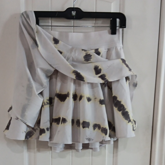 Lululemon Athletica Wide Waistband Tiered Skirted Court Rival Skort - Picture 3 of 4